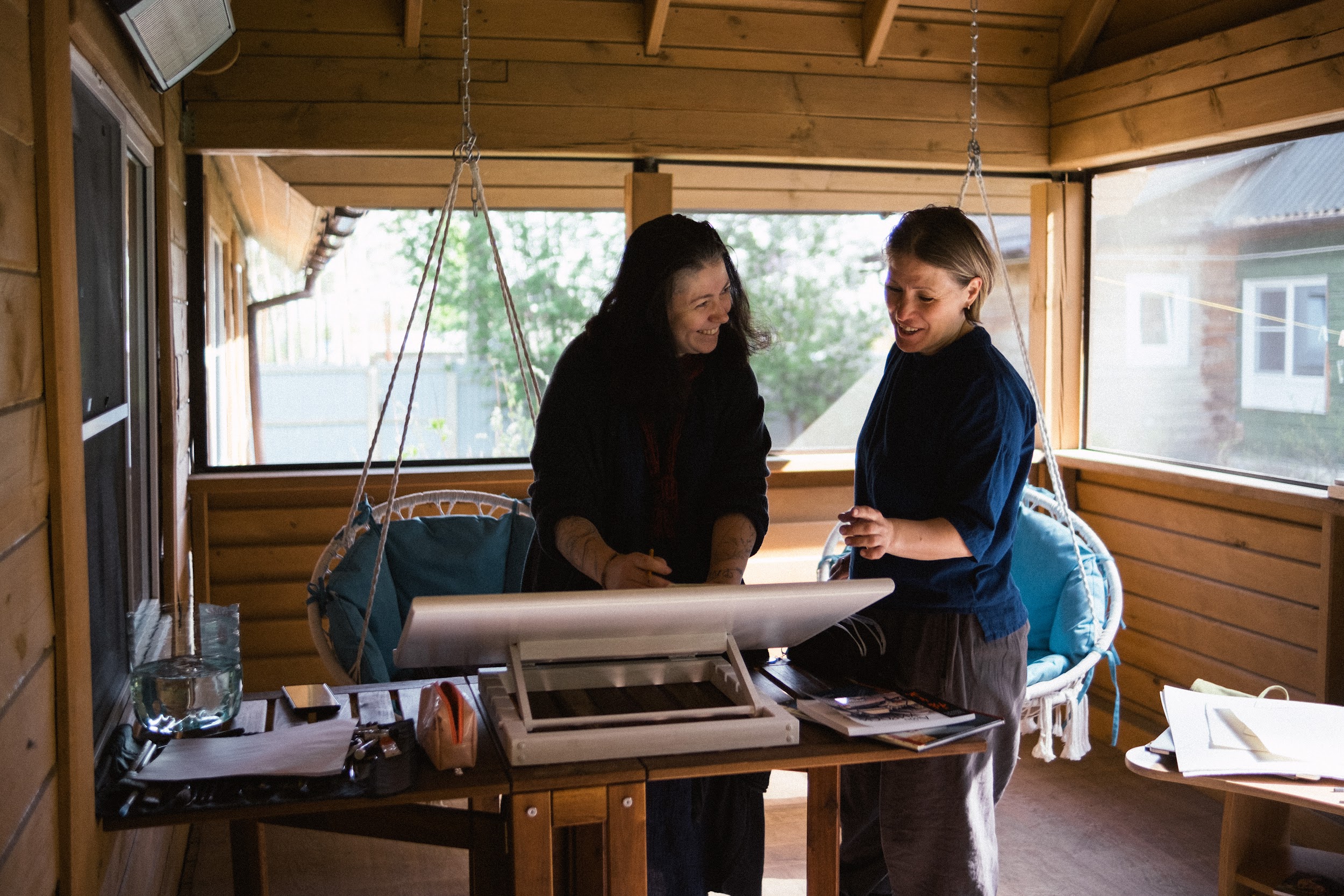 Художницы и художники на резиденции